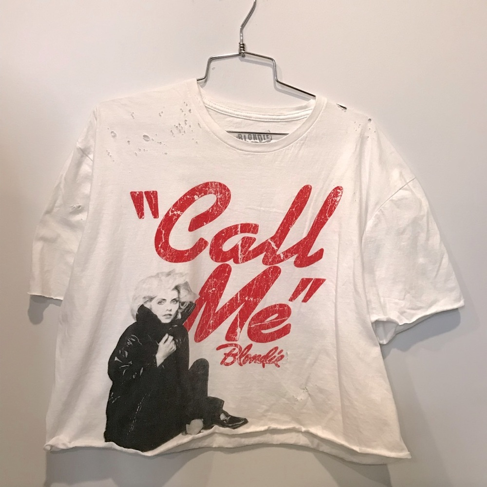 Blondie Distressed Cropped Tee